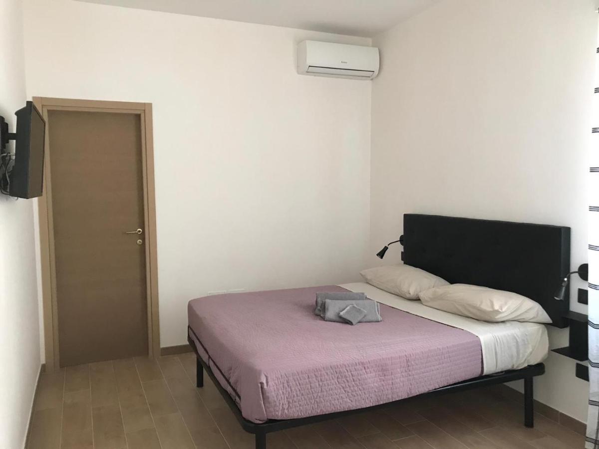 Affittacamere Riva Reno 4 *