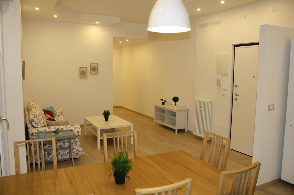 La Casa Di * Bolonia