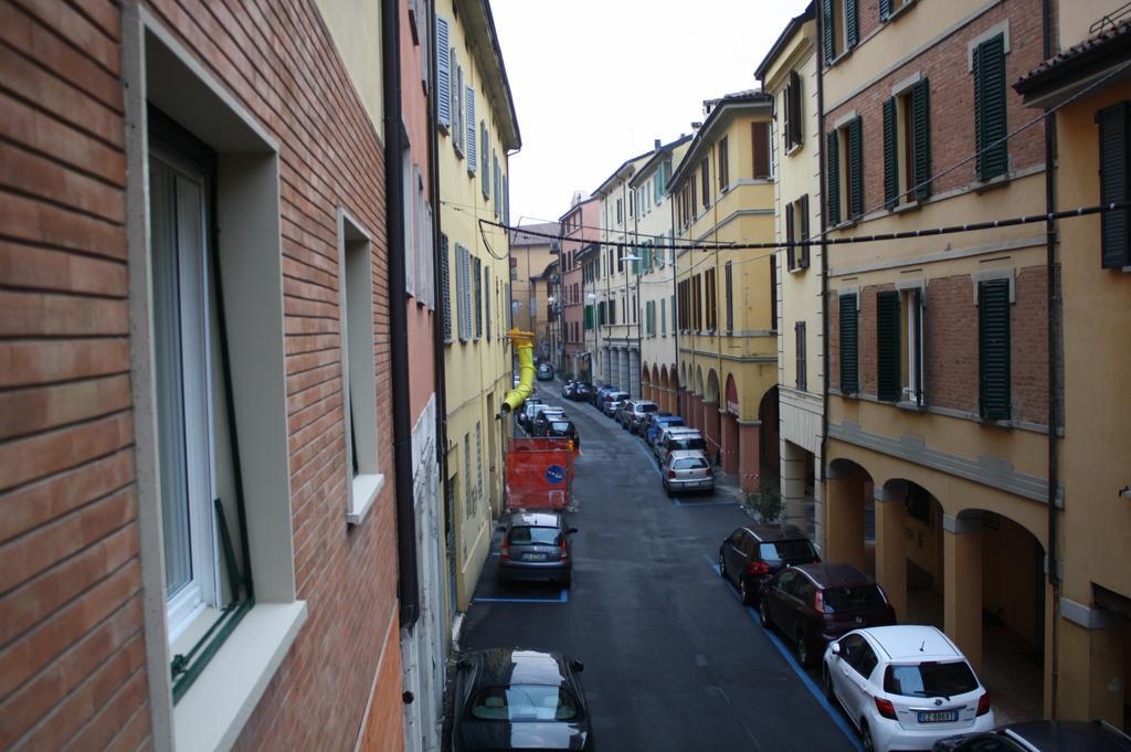 La Casa Di * Bolonia