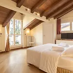 Santo Stefano Apartments - BolognaRooms
