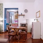 Maneki Artieri Bologna