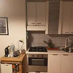 B & B Via Borgo Di San Pietro