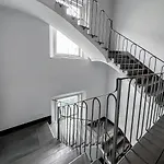 Realkasa Carracci Apartment