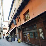 4-Tourist House Bologna-Studio - Self Check-In
