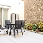 Dimora Santo Stefano: Ampia, Con Giardino Privato