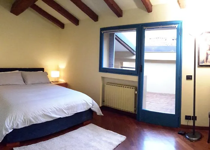 Farolfi Apartments Orso