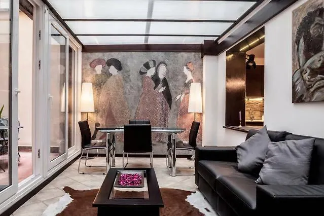 Interno 1
