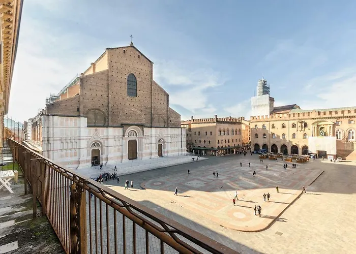 Piazza Maggiore Suite