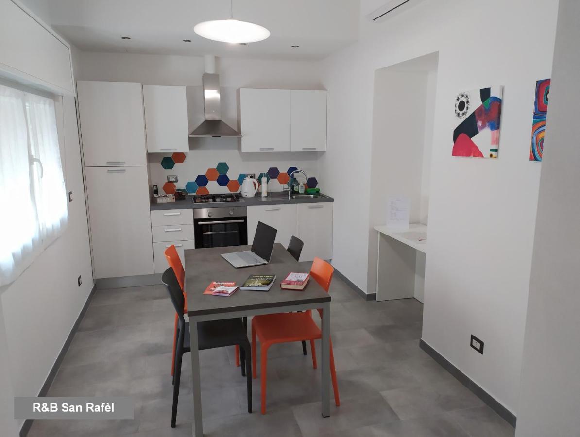 Guest house And Breakfast San Rafel Bologna