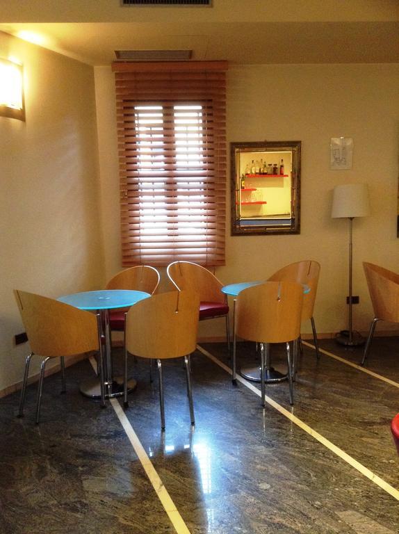 Hotel Maxim Bolonia