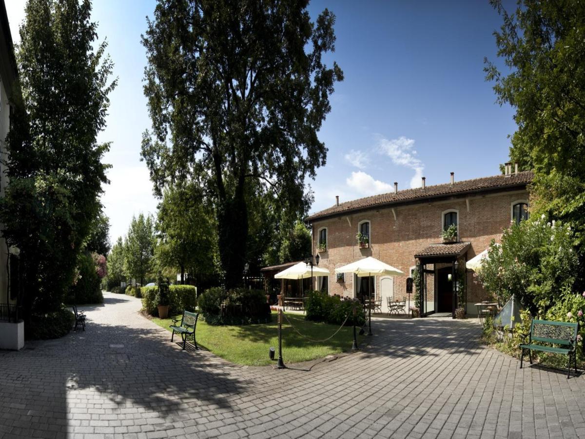 Savoia 4*