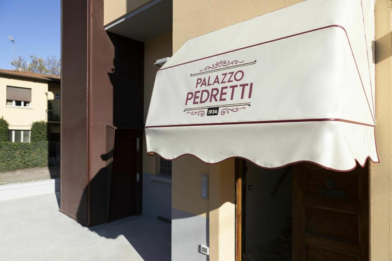 Palazzo Pedretti Halldis By Halldis Apartment *