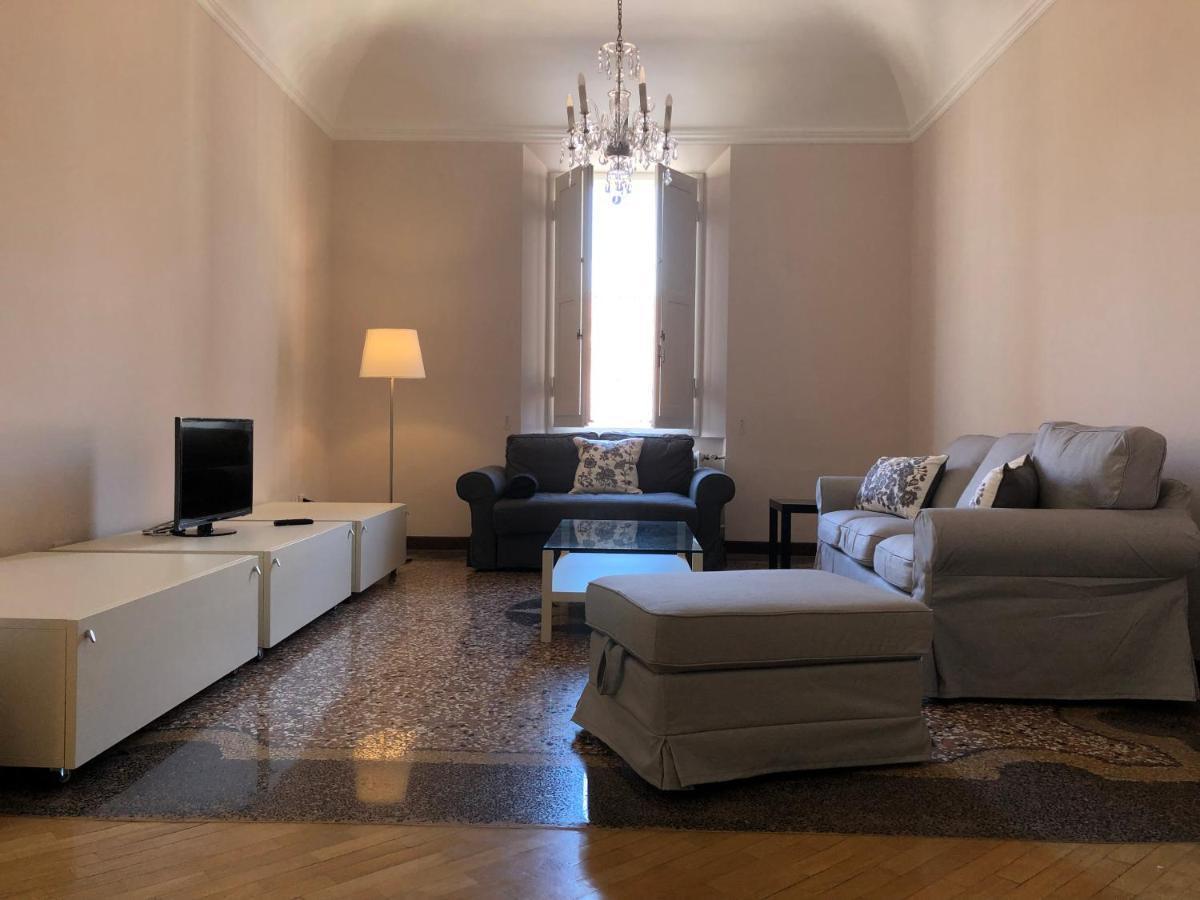 Casa Galliera Centro Appartamento *