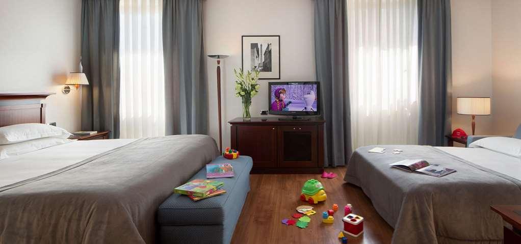 Starhotels Excelsior Hotel 4*