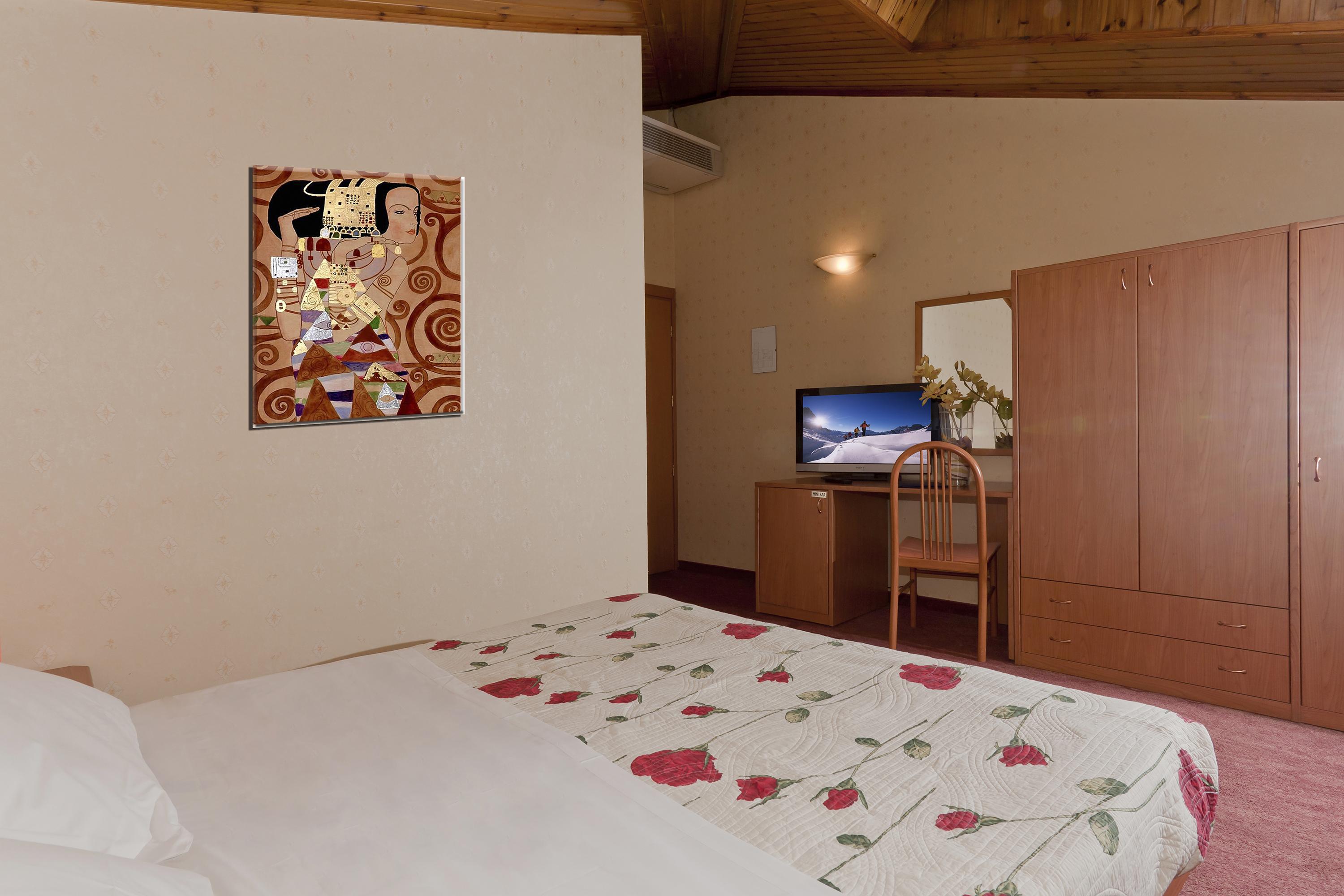 Donatello Hotel 3*