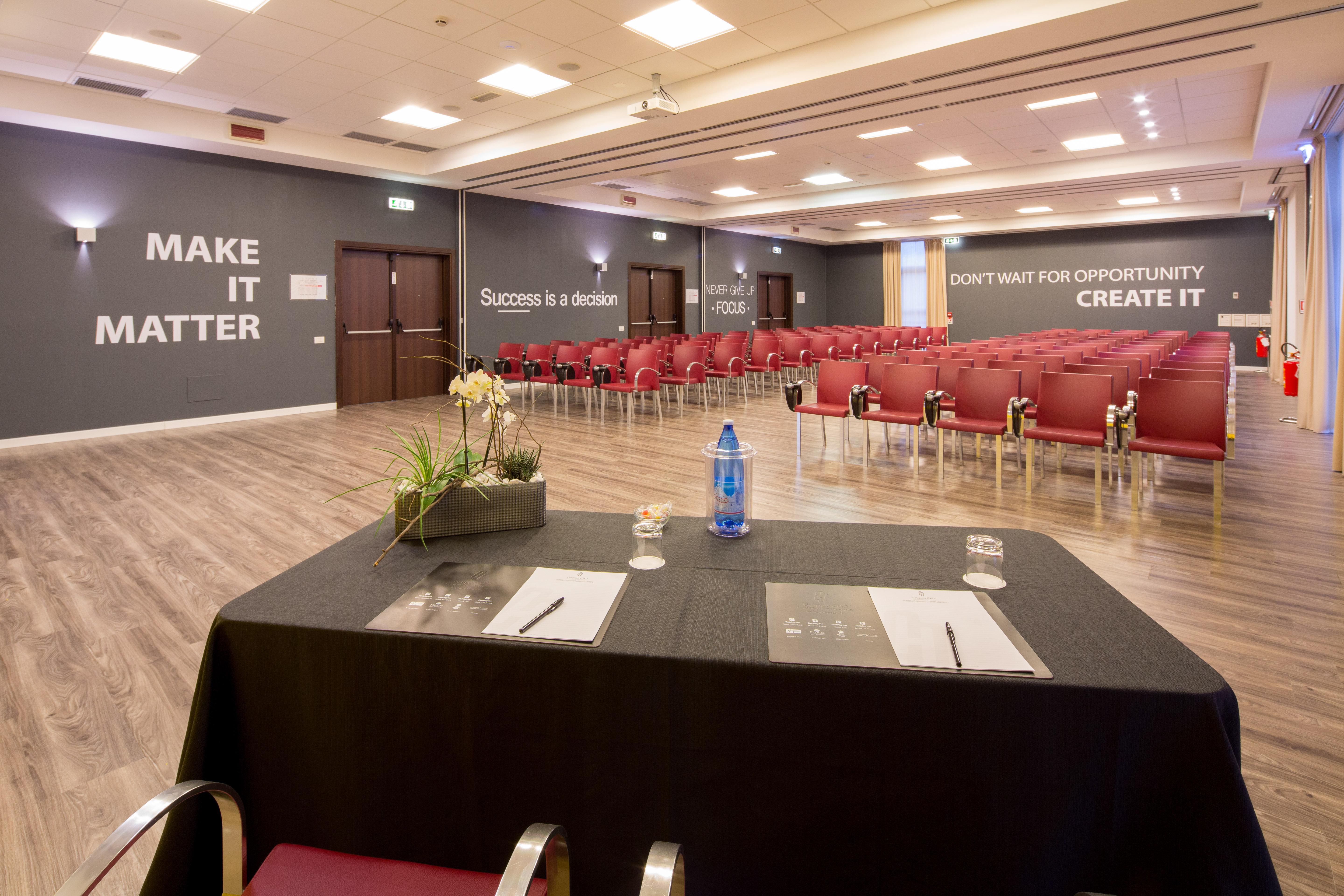 - Fiera By Ihg Bologne