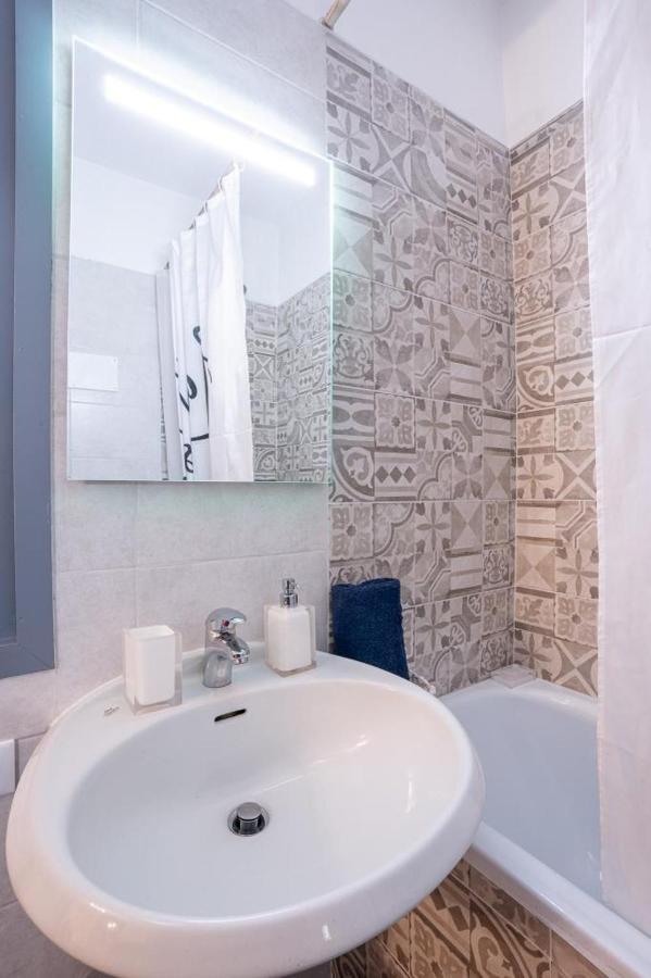 Maneki Artieri Appartement *