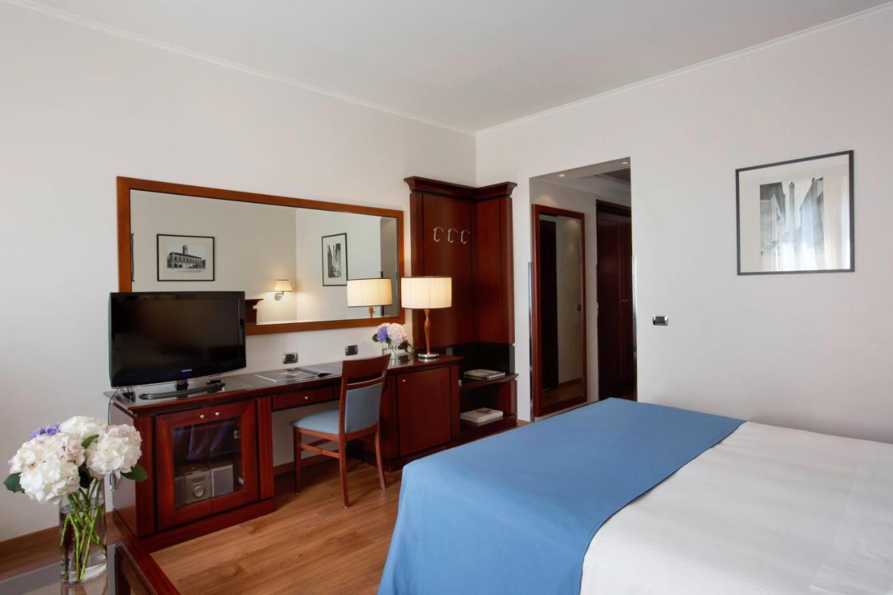 Hotel Starhotels Excelsior 4*