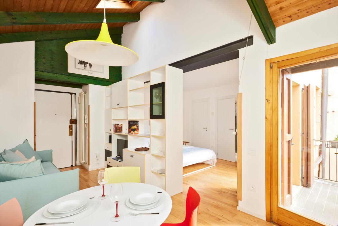Appartement Italian Design Small Attic *