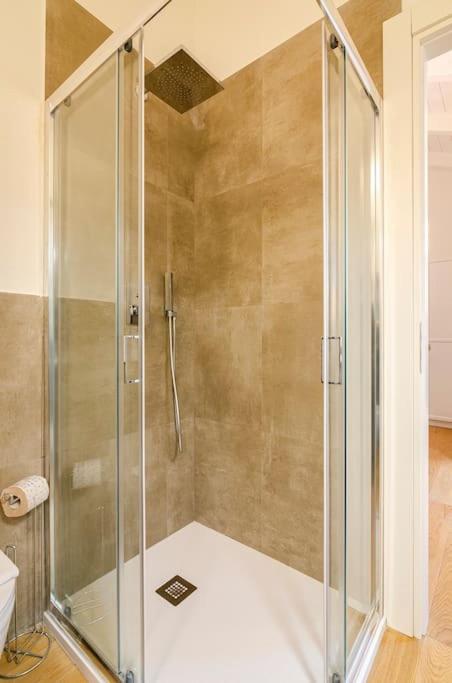 Gini Elegant Bologne