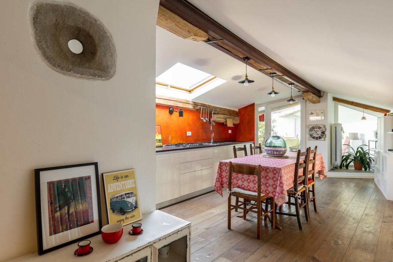 Italy Prestigious Historical Attic In Appartement *