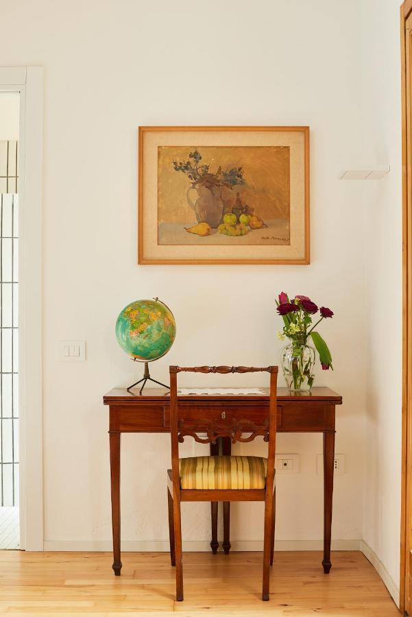 Italian Design Small Attic Appartement Bologna