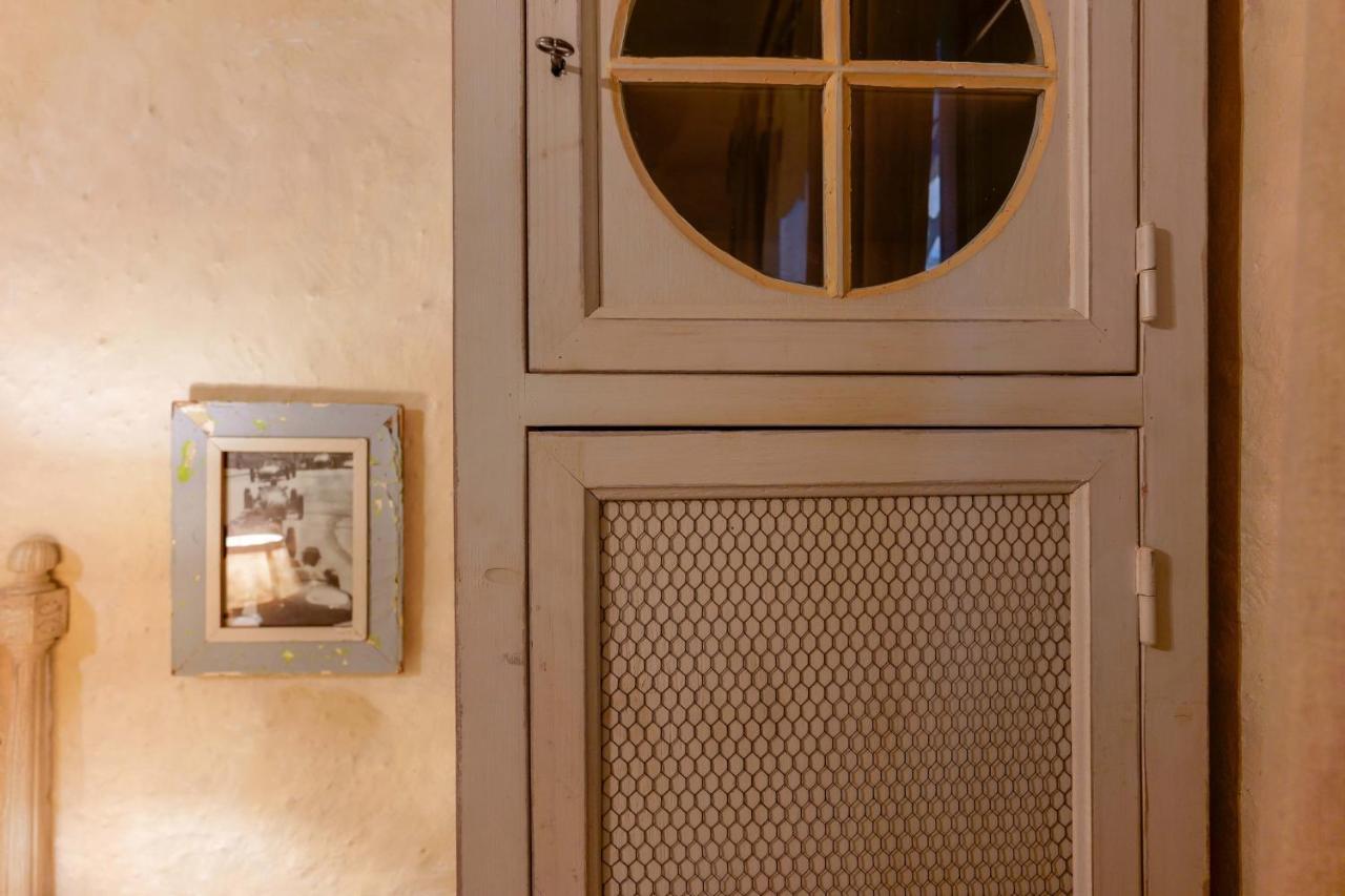 Gasthuis Gallery Bologna