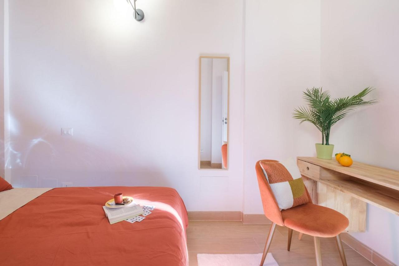 In Centro Con Giardino - Reste Il Sentiero Couette-café