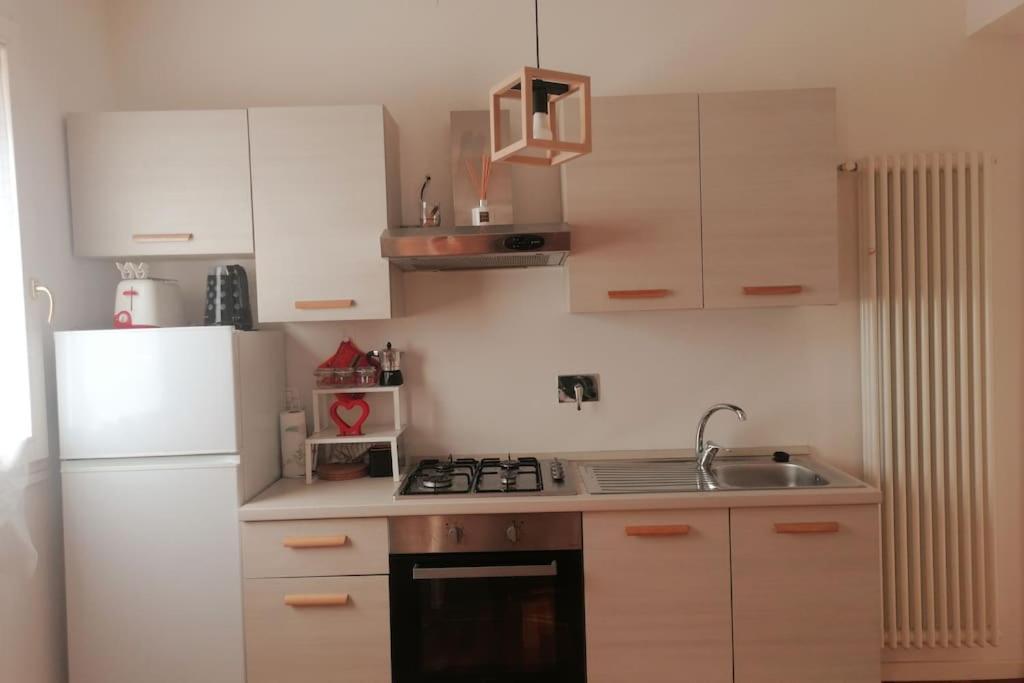 La Casa Di Giulia, Spazioso Loft Su Due Livelli A 10 Minuti Di Macchina Dal Centro Apartment