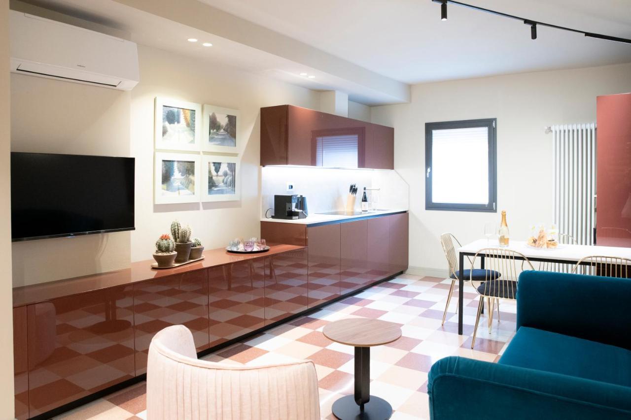 Palazzo Scappi Gardi Luxury Apartment Bologna