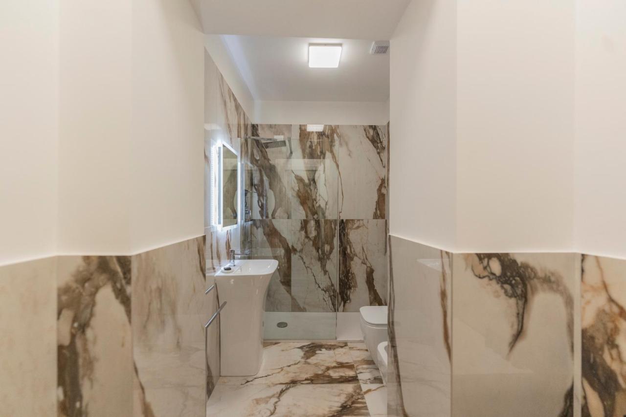 Aldrovandi Luxury And Bolonia