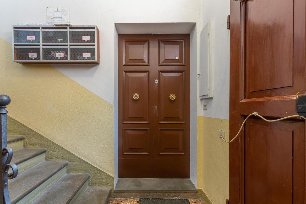 Apartamento Piazza Aldrovandi Quiet Lovely Bolonha