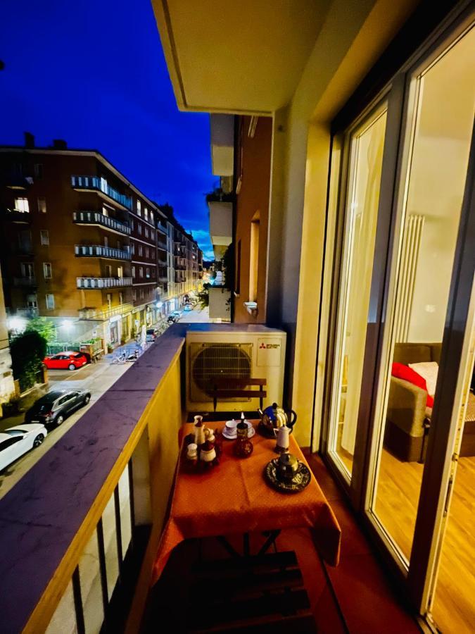 Castle Door House - Single With Double Beds Near Train Station Bologne