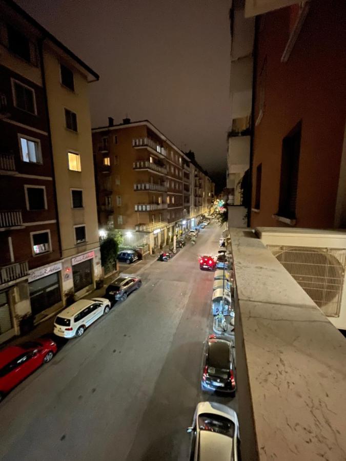 Castle Door House - Single With Double Beds Near Train Station Bologne