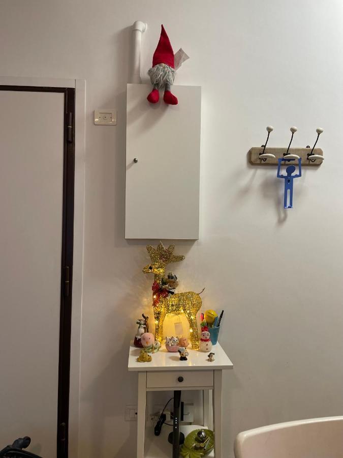 Castle Door House - Single With Double Beds Near Train Station Maison d'hôtes