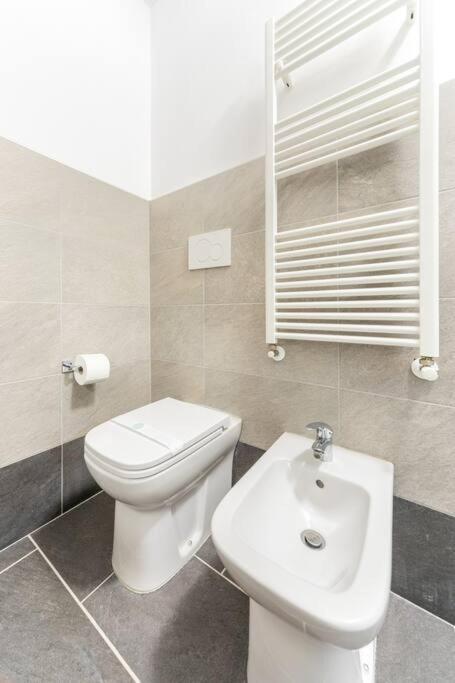 Unico A Con 3 E Parcheggio Gratuito Apartamento Bolonha