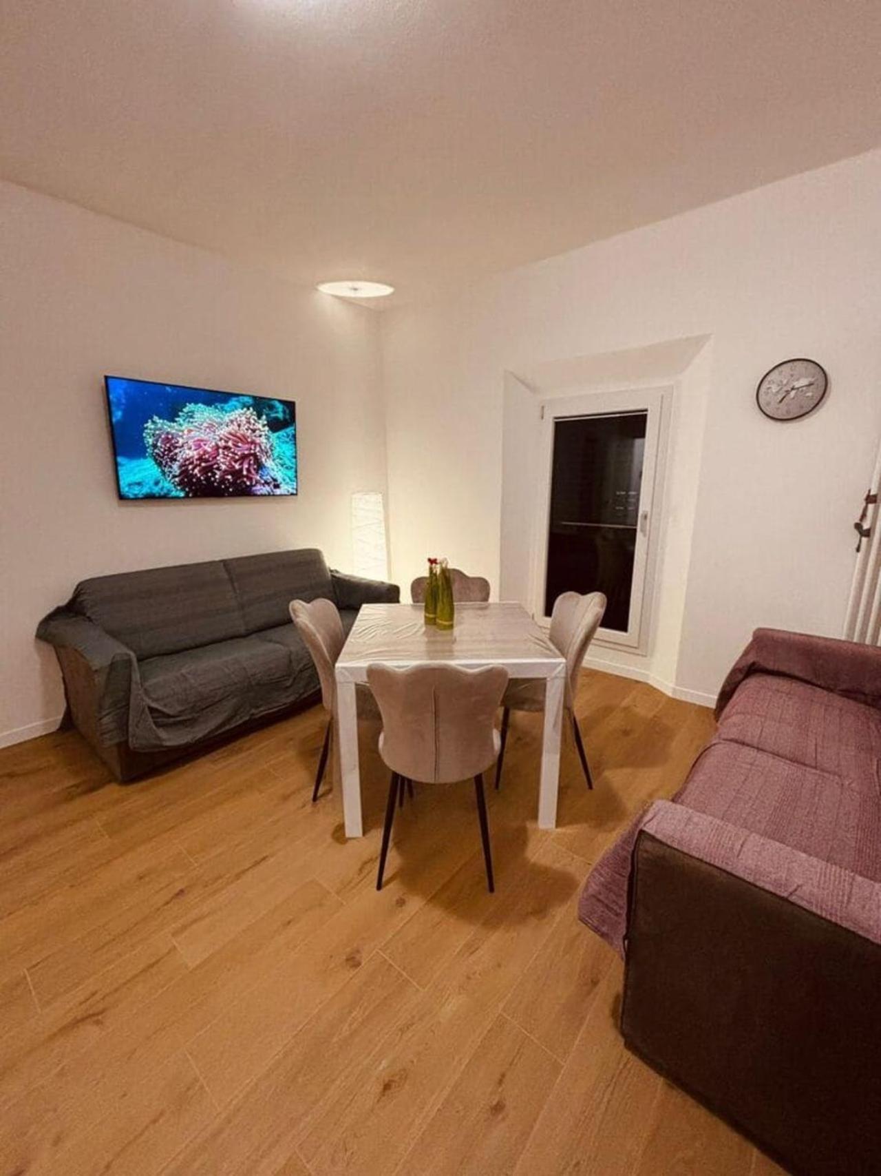 Apartment In D'epoca *