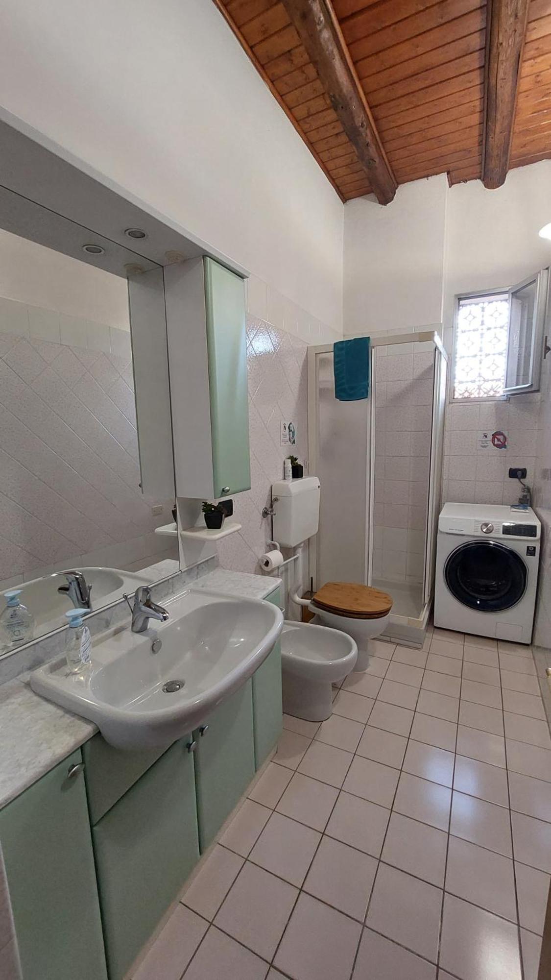 Bed & Breakfast Bologna Homestay *