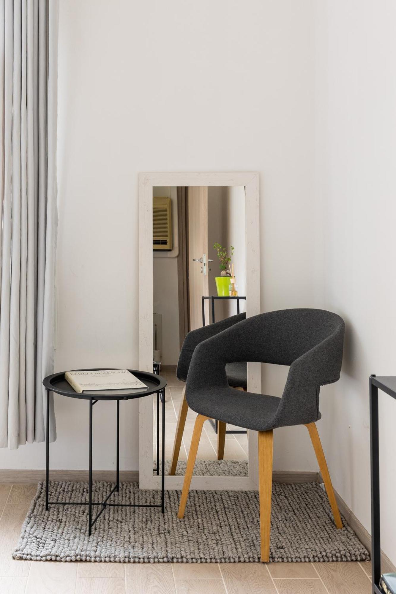 Bologna Suite *