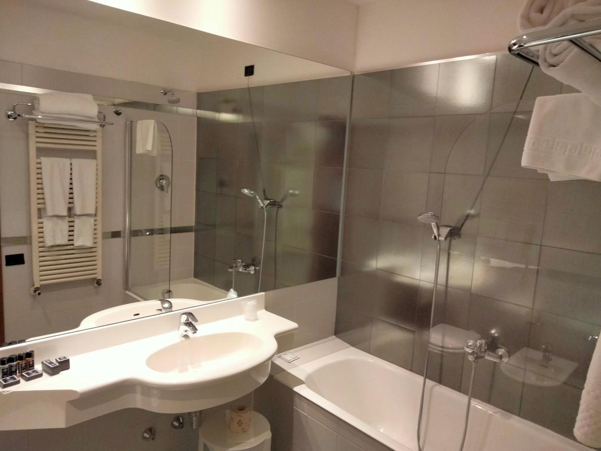 Hotel Savoia 4*