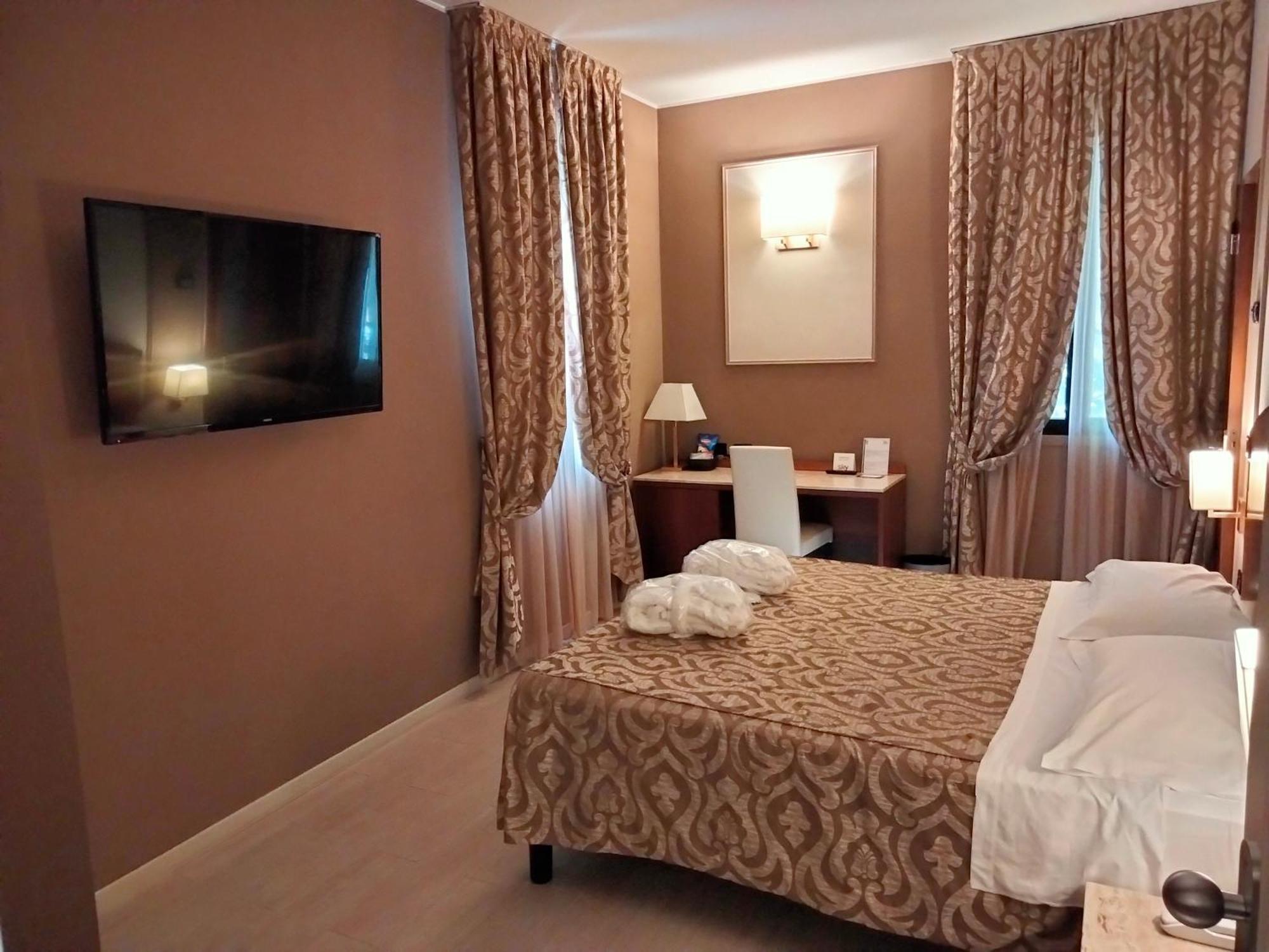 Savoia 4* Bologna