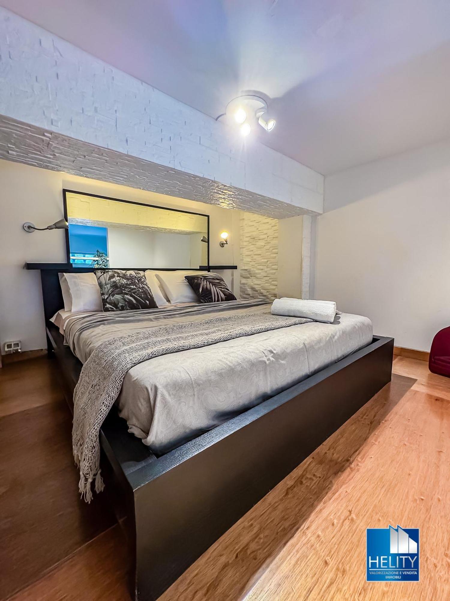 S.orsola Industrial Design Suite* * * * * Appartement