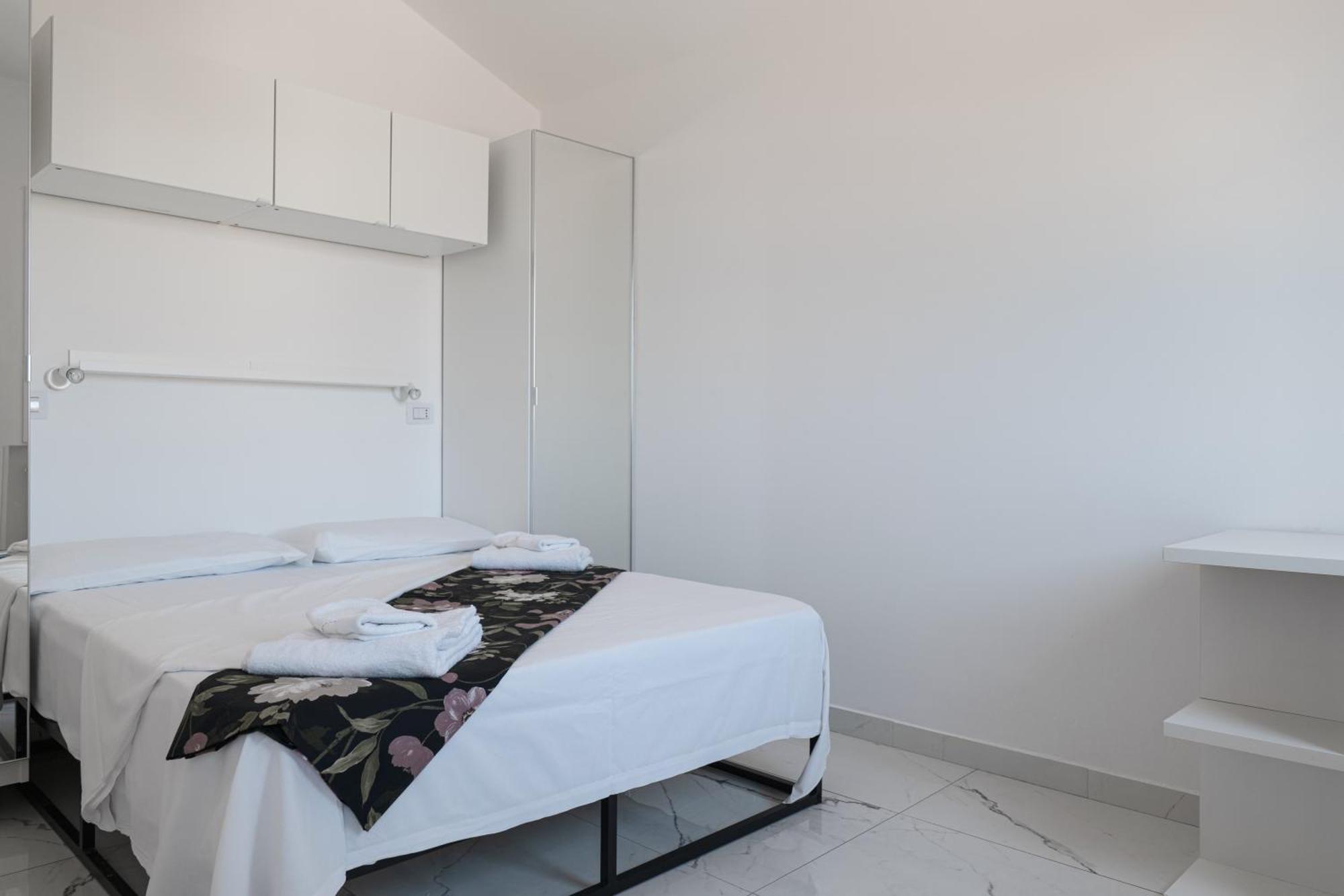 Saragozza Apartment *