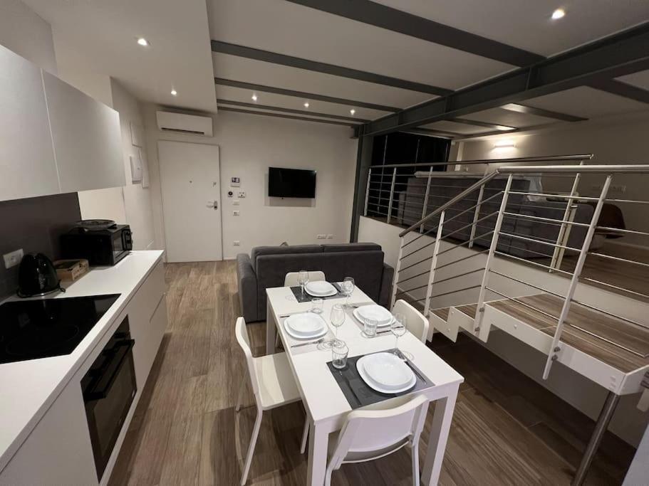 Apartamento Ariosti 3 - Piazza Maggiore Bolonia