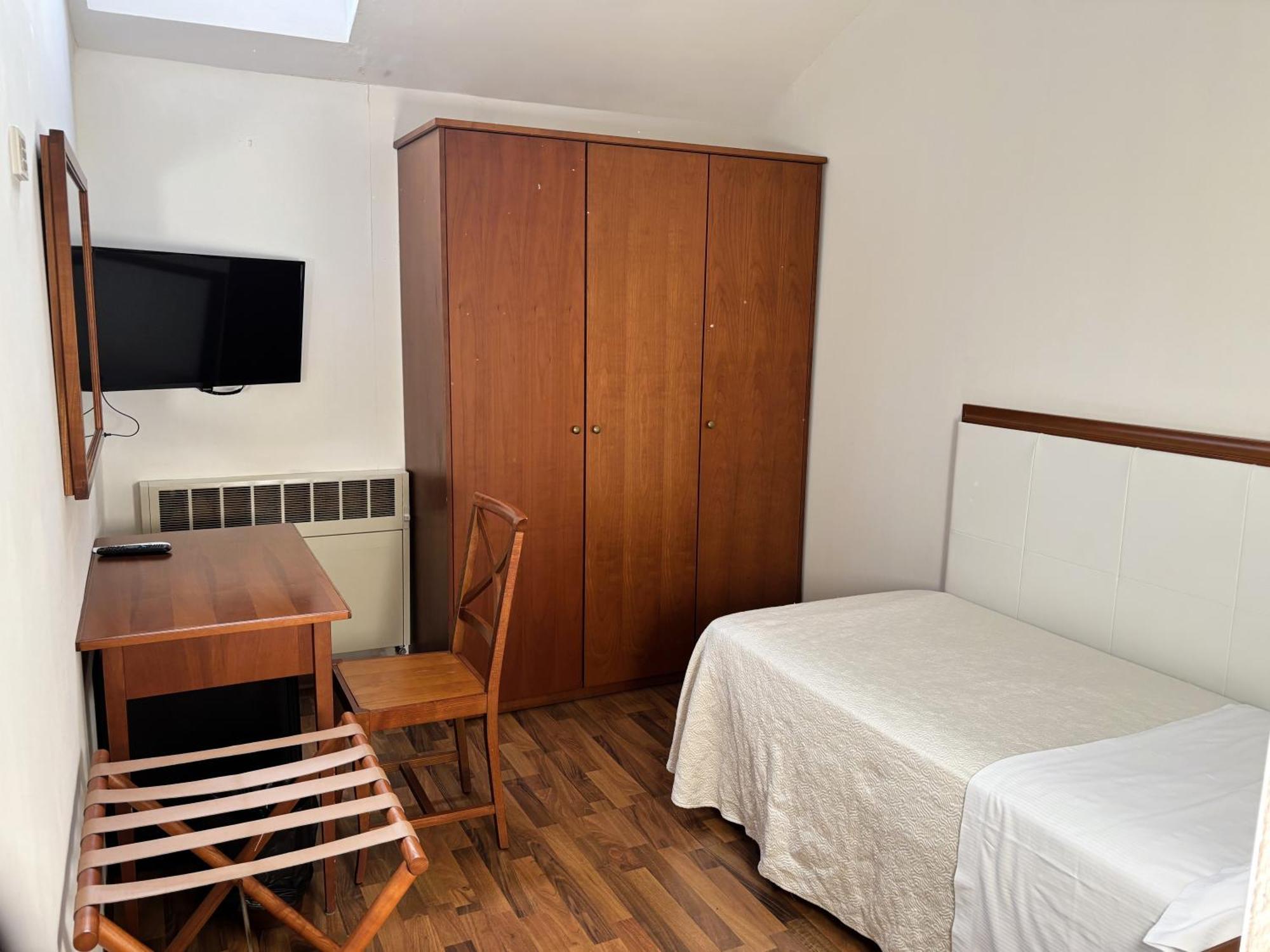 Hotel Blumen Collection By Gsa