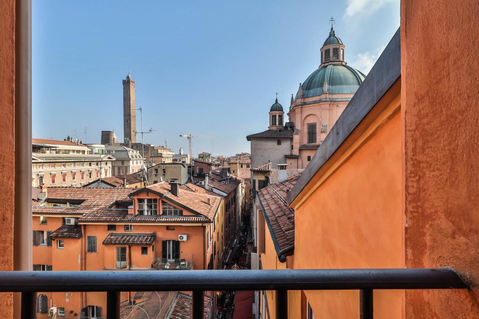 New - Immobo Haurelia - Asinelli Tower View Bologna