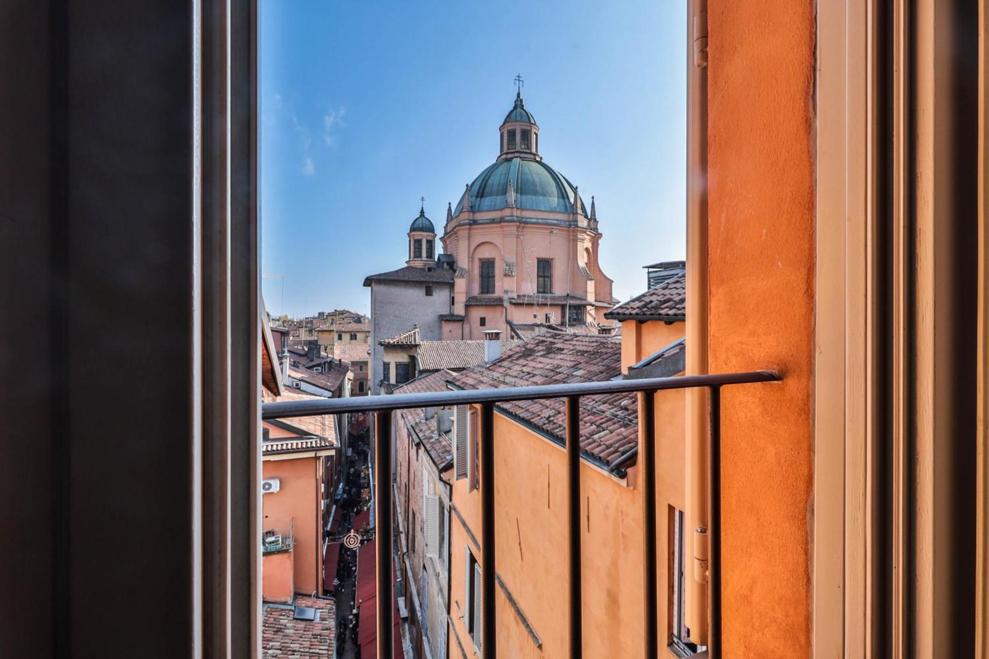 Apartment New - Immobo Haurelia - Asinelli Tower View