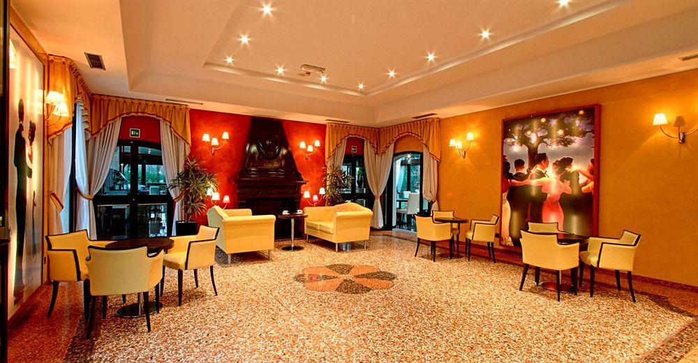 Hotel Savoia