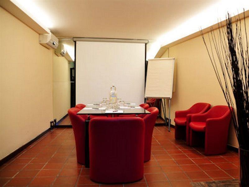 Maxim Hotel Bolonia