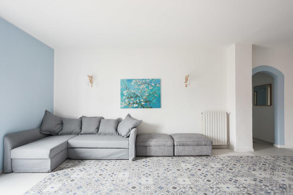 Saragozza Apartment *